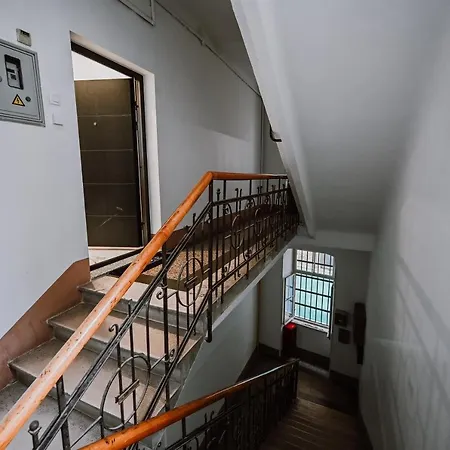 Old Square 아파트 리예카