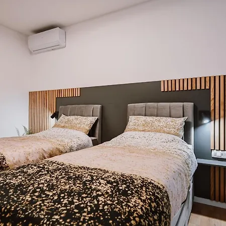 Old Square 아파트 리예카