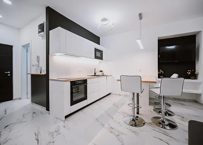 아파트 Old Square 리예카