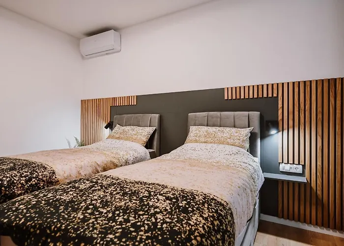 Old Square 아파트 리예카